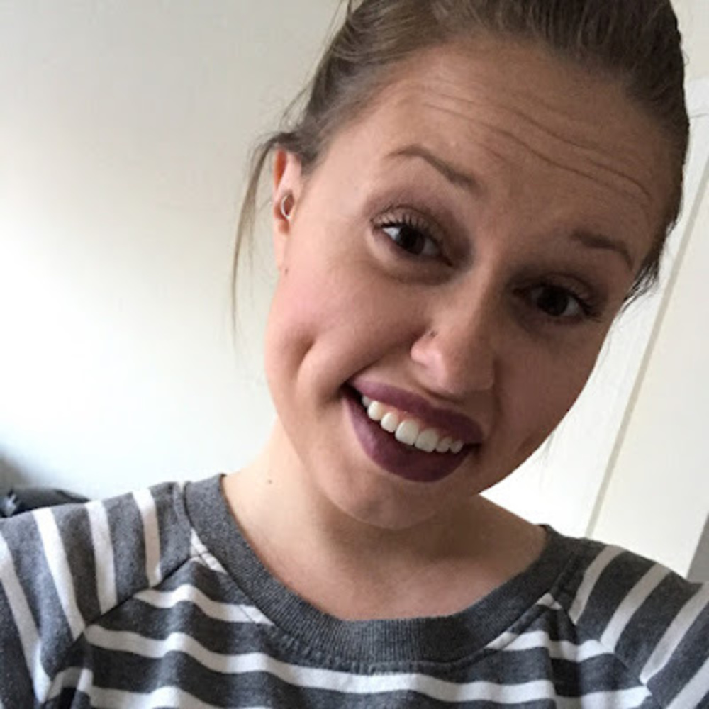 Meet your Posher, Lauren